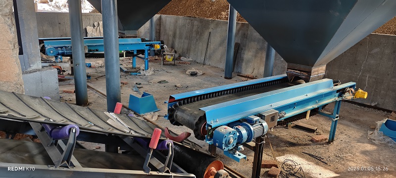 智能自動(dòng)配料系統(tǒng)+自動(dòng)稱重皮帶給料機(jī)安裝完畢，打造自動(dòng)化高質(zhì)量生產(chǎn)線